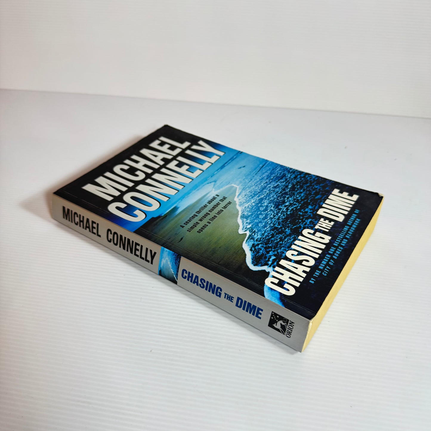 Chasing The Dime - Michael Connelly