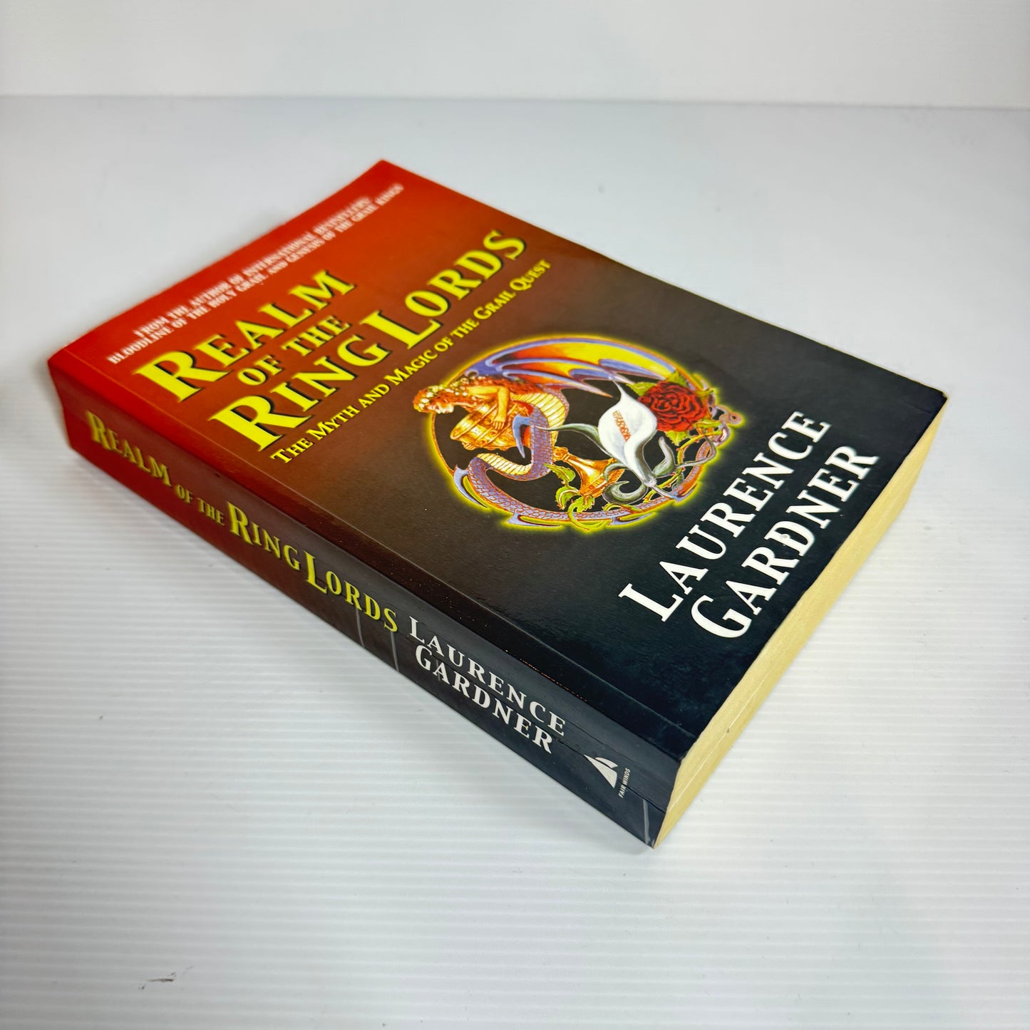 Realm of the Ring Lords : The Myth and Magic of the Grail Quest - Laurence Gardner