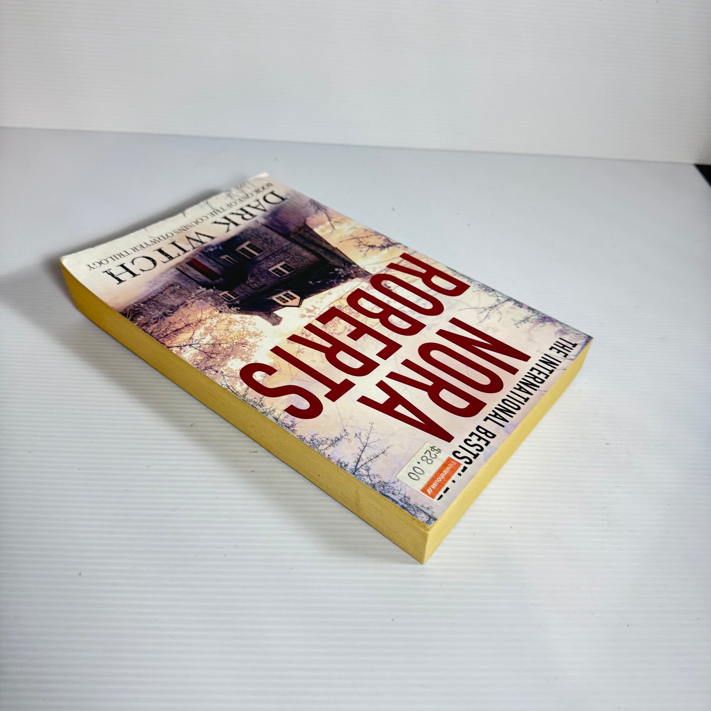 Dark Witch : Book One of the Cousins O'Dwyer Triology - Nora Roberts