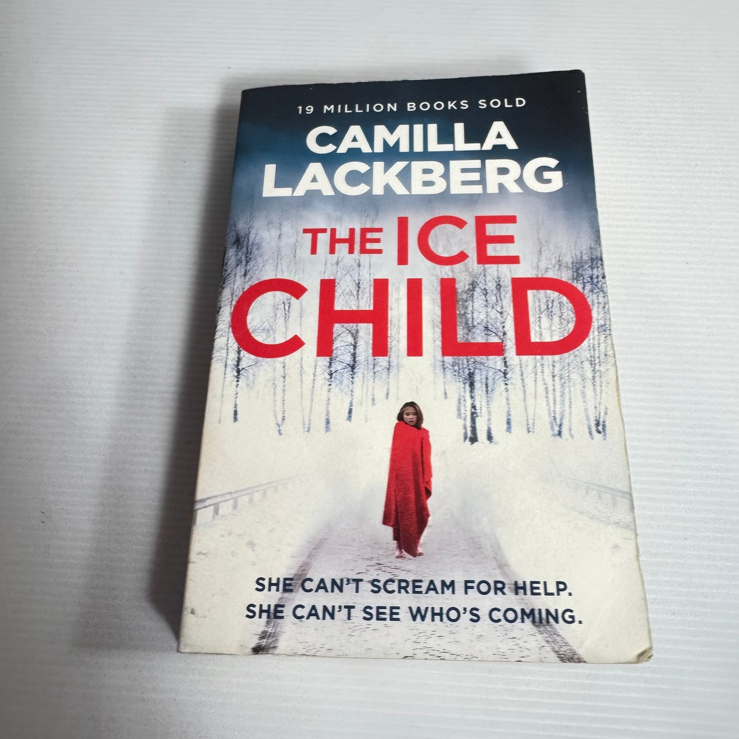 The Ice Child - Camilla Lackberg
