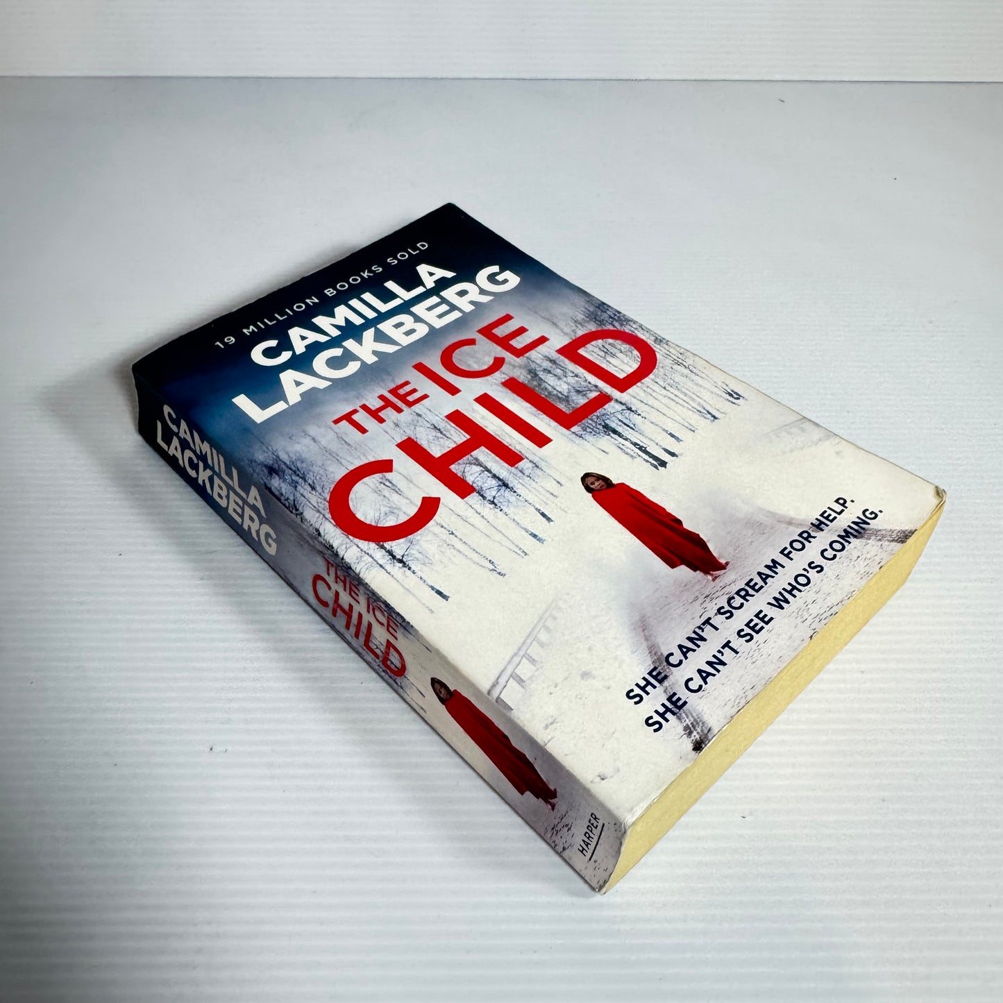 The Ice Child - Camilla Lackberg