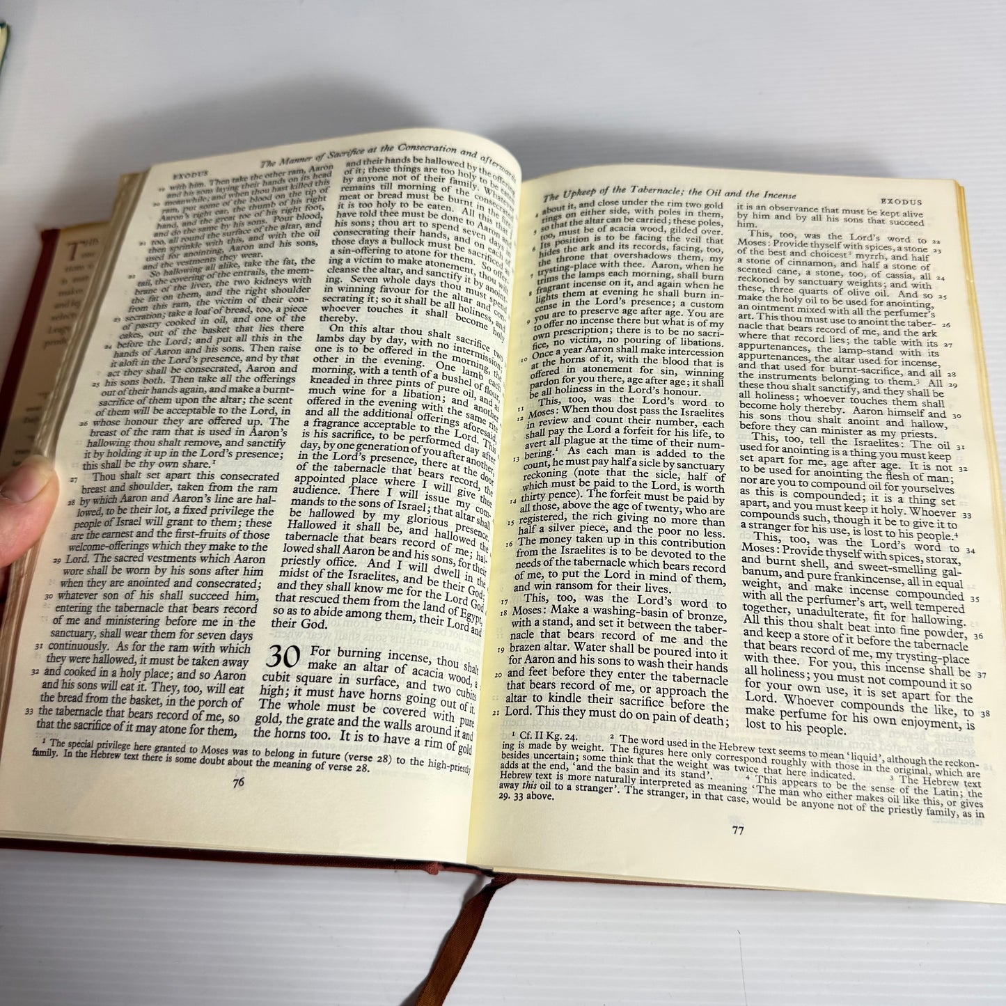 The Holy Bible : Translated from the Latin Vulgate in the Light of the Hebrew and Greek by Ronald Knox (Vintage 1965 Fifth Edition)