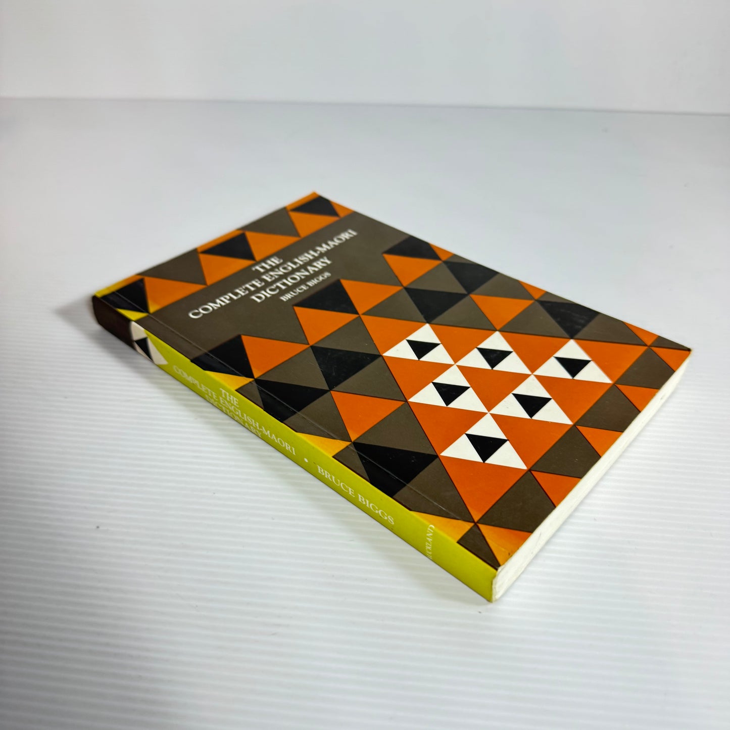 The Complete English-Māori Dictionary - Bruce Biggs