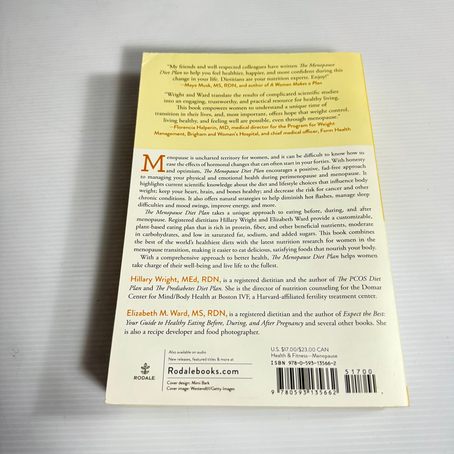 The Menopause Diet Plan : A Natural Guide To Managing Hormones, Health, and Happiness - Hillary Wright, MEd, RDN and Elizabeth M. Ward, MS, RDN