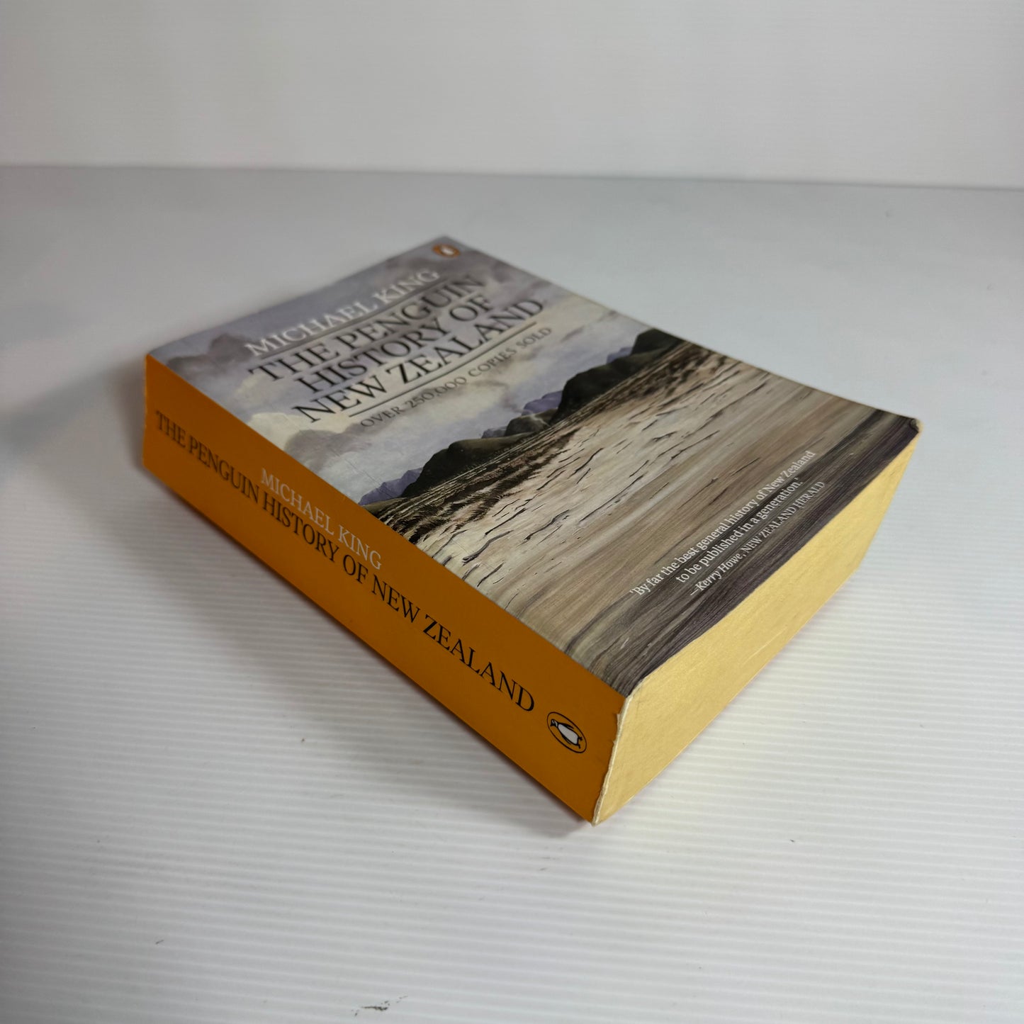 The Penguin History of New Zealand - Michael King