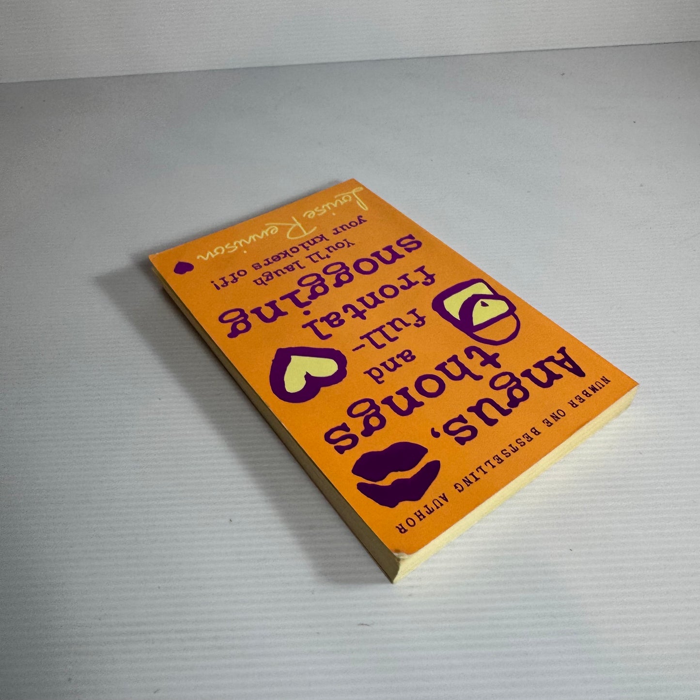 Angus, Thongs And Full-frontal Snogging - Louise Rennison