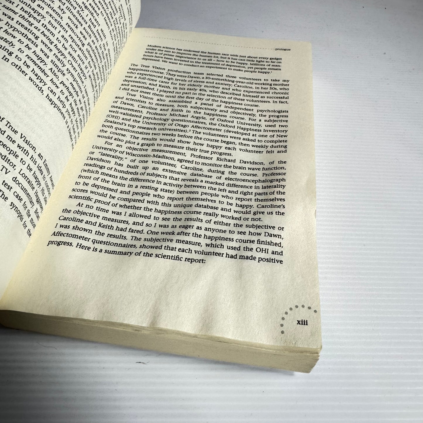 Be Happy: Release The Power Of Happiness In You - Robert Holden Phd