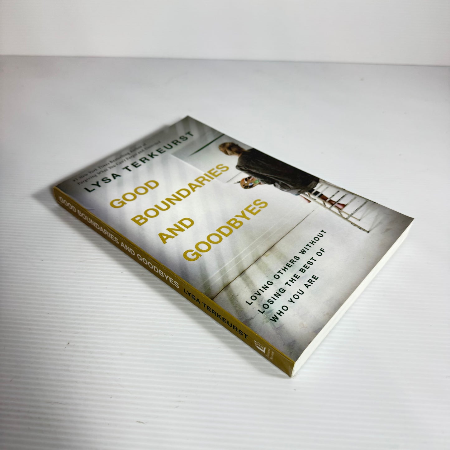 Good Boundaries and Goodbyes - Lysa Terkeurst