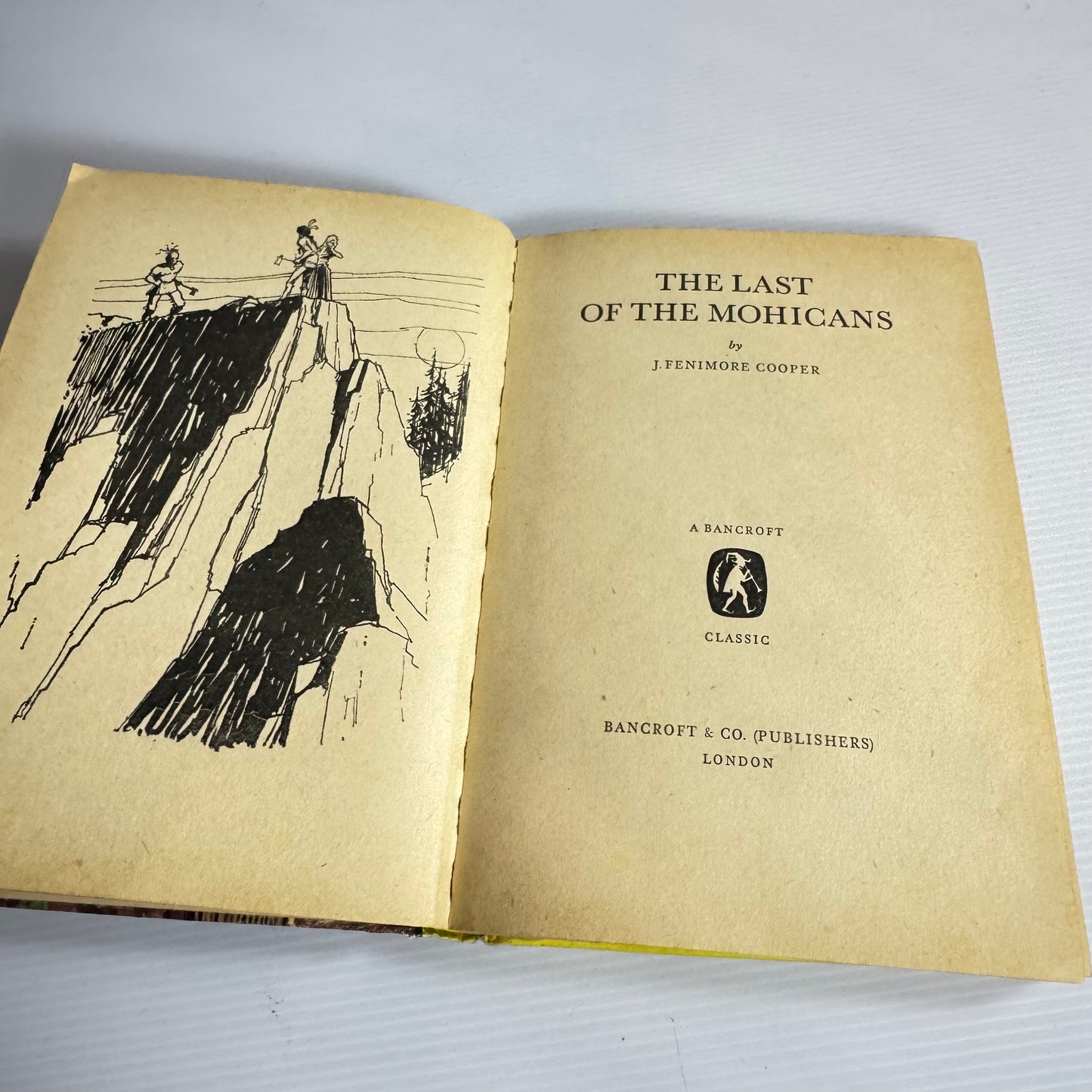 The Last Of The Mohicans - J. Fenimore Cooper (Vintage 1968)