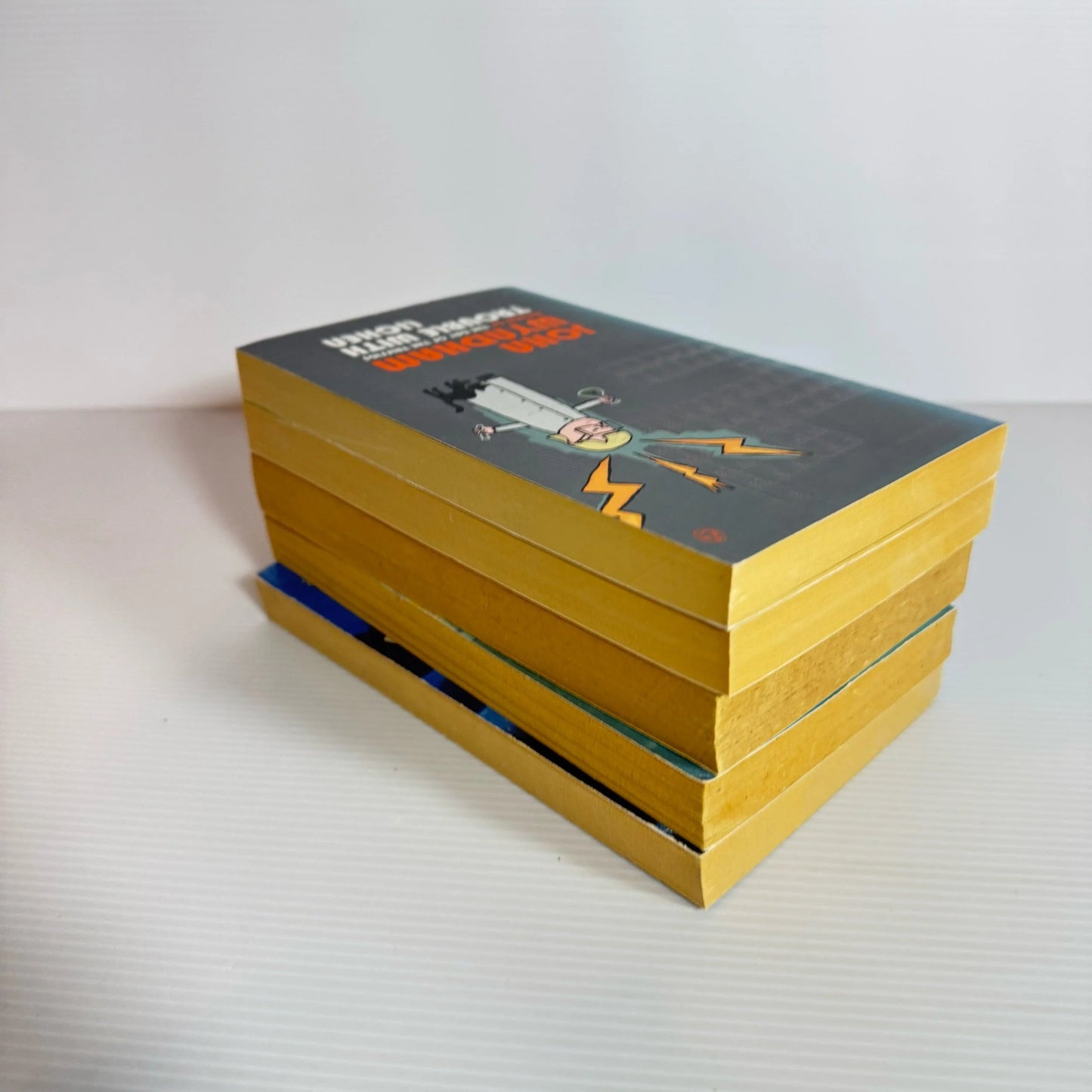 Science Fiction Book Bundle x 5 Books Various Authors (2108)