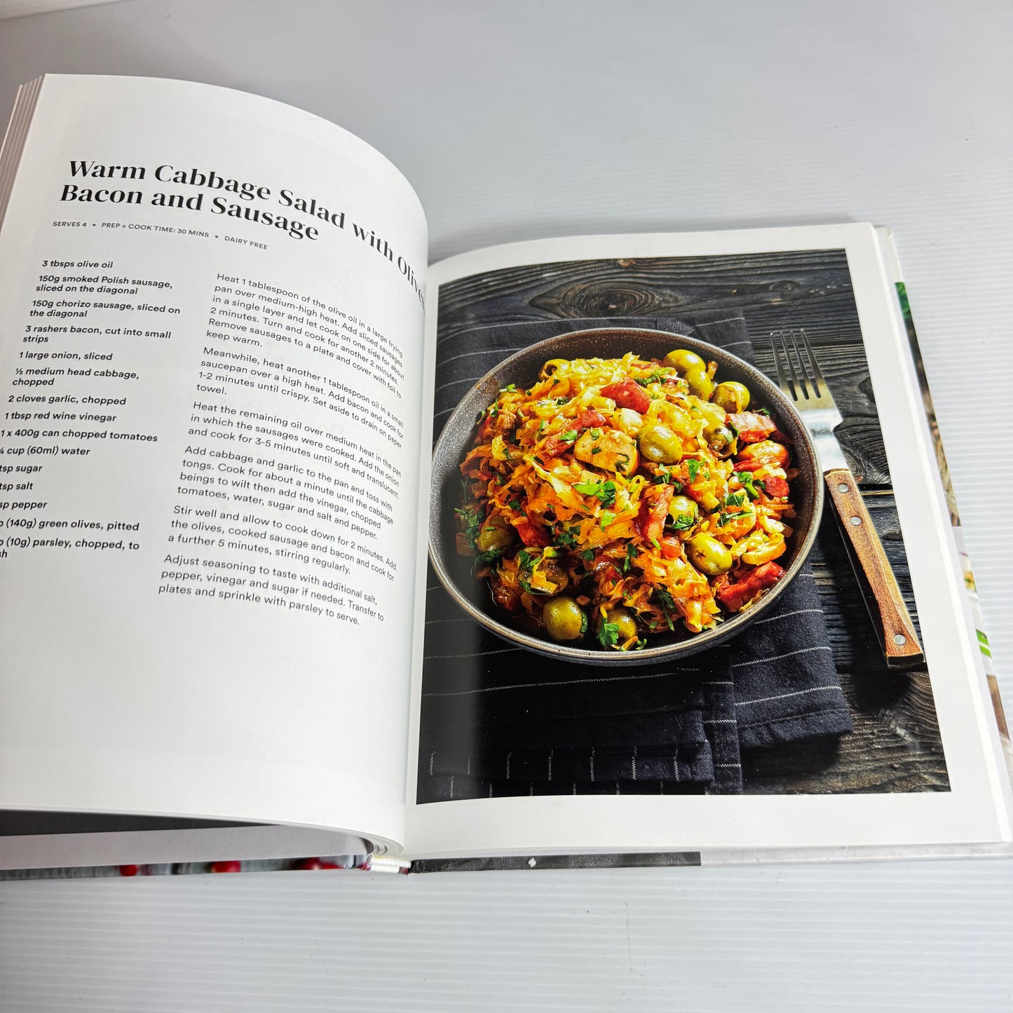Bowls and Salads : Food For A Happy Healthy Life - 150 Recipes