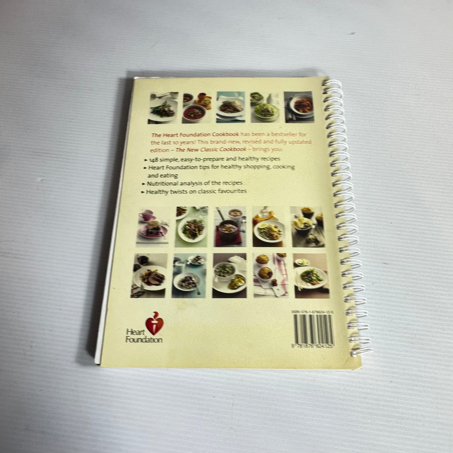 The New Classic Cookbook : Heart Foundation - Loukie Werle