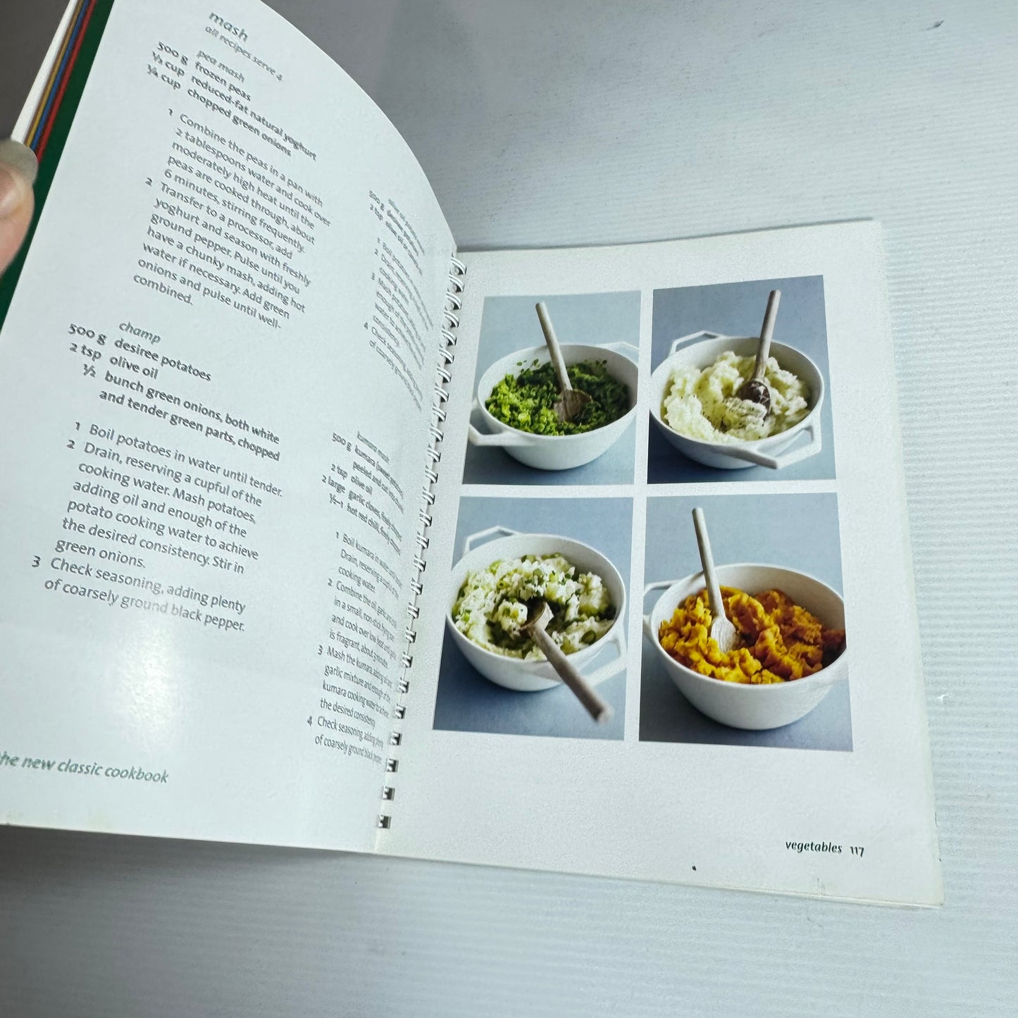 The New Classic Cookbook : Heart Foundation - Loukie Werle