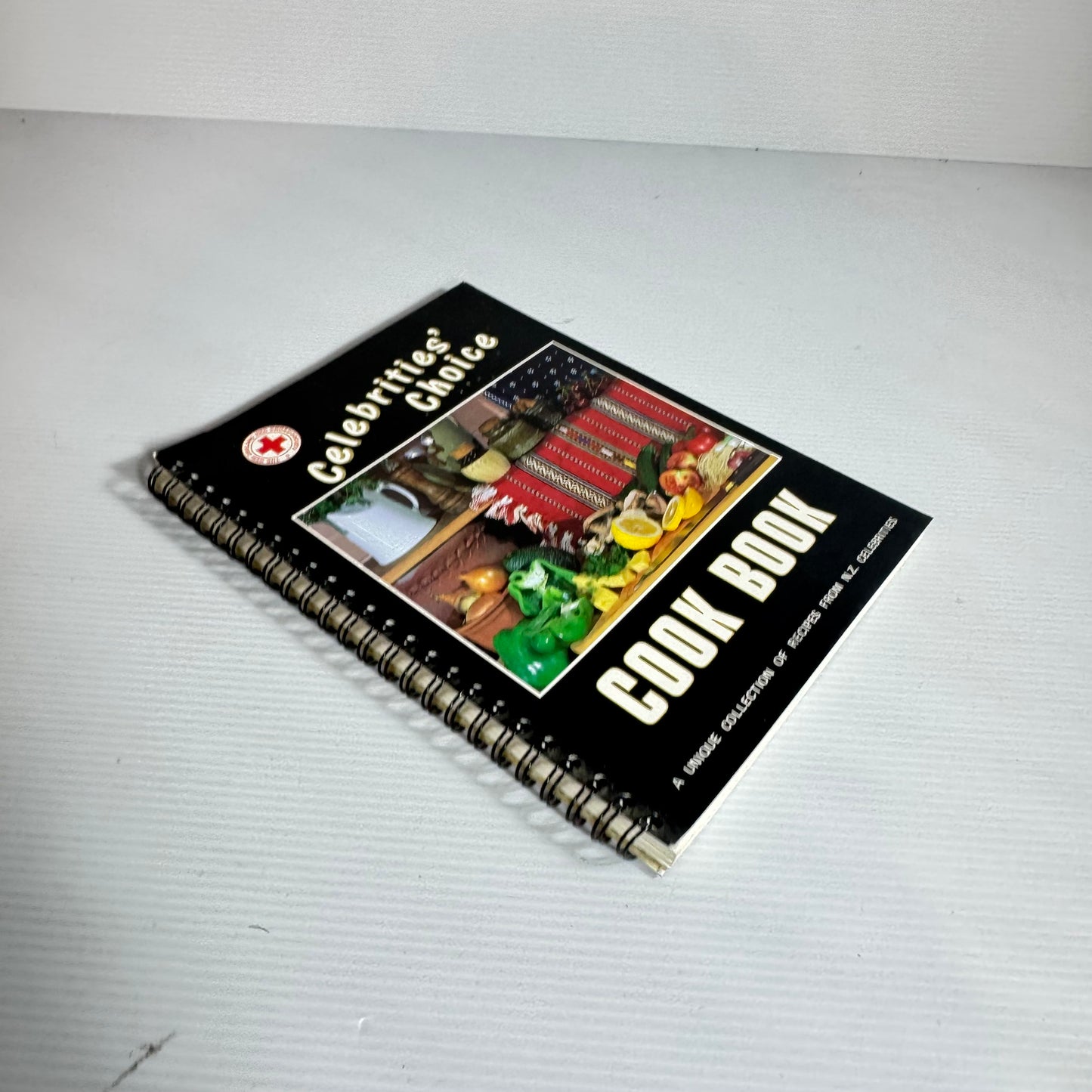 Celebrities' Choice Cook Book : A Unique Collection of Recipes from N.Z. Celebrities (Vintage 1991)