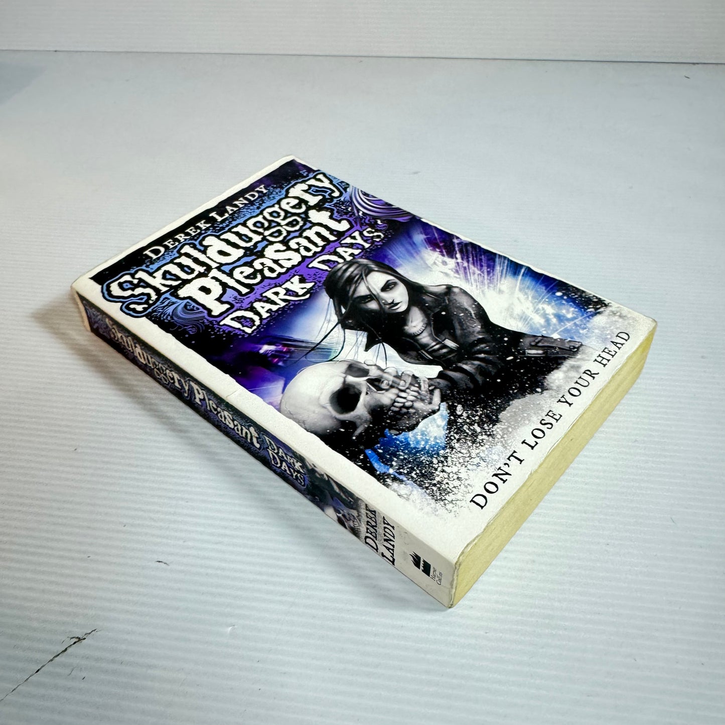 Skulduggery Pleasant : Dark Days - Derek Landy