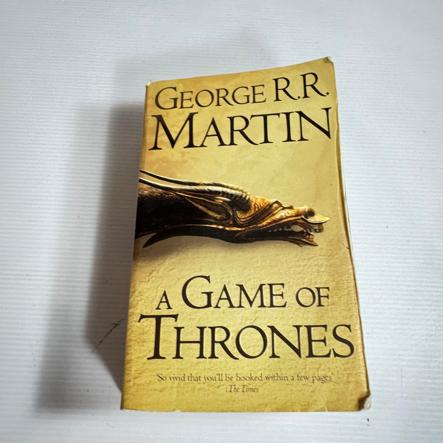 A Game of Thrones - George R.R. Martin