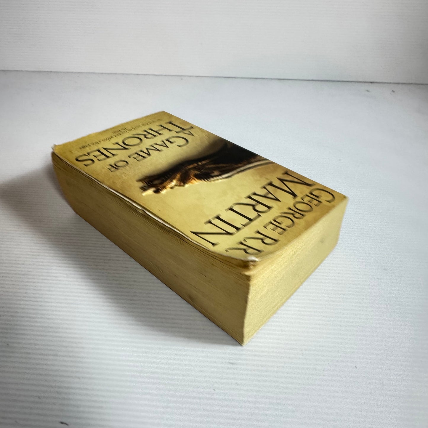 A Game of Thrones - George R.R. Martin
