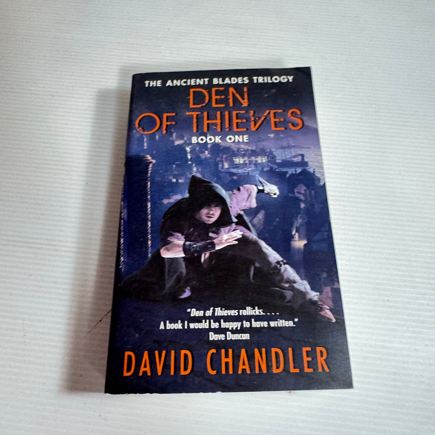 Den Of Thieves Book 1: The Ancient Blades Trilogy - David Chandler