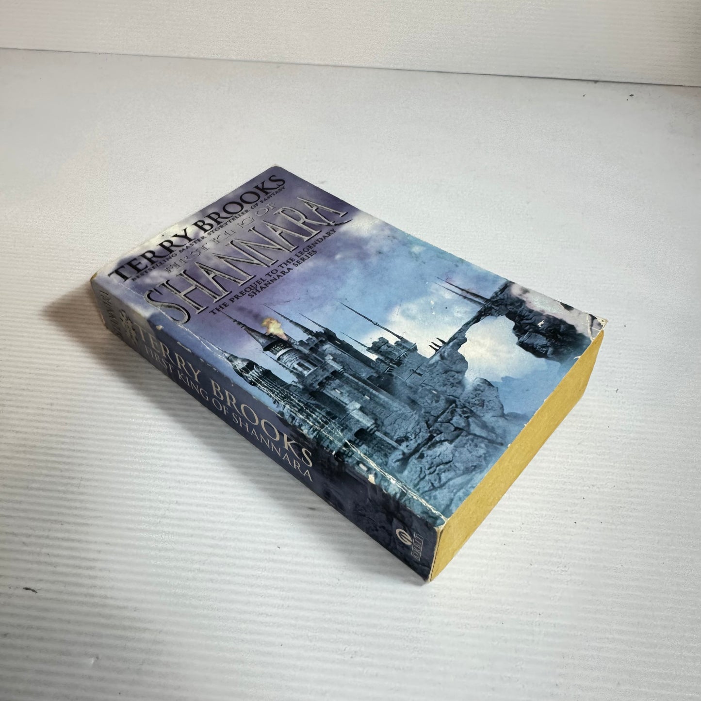 First King Of Shannara - Terry Brooks
