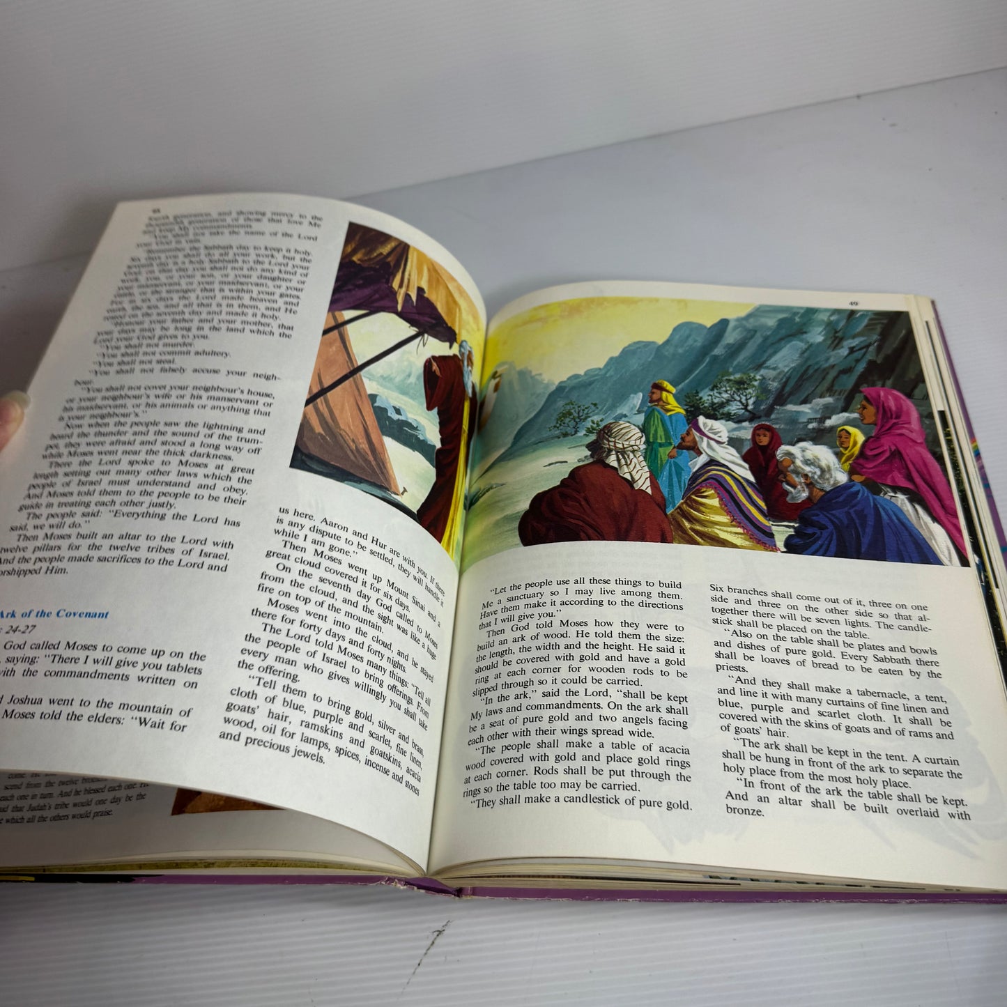 New Illustrated Bible For Children (Vintage 1973)