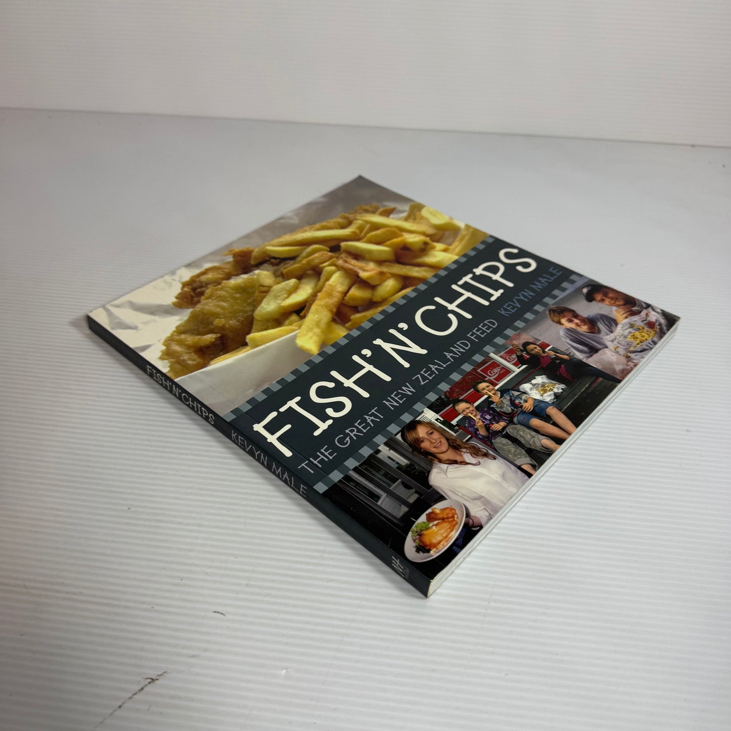 Fish'N'Chips: The Great New Zealand Feed - Kevyn Male