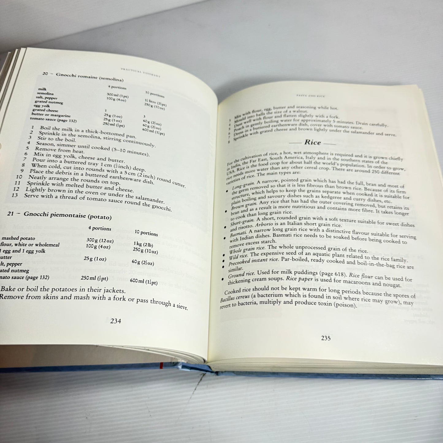 Practical Cookery (8th edition) - Victor Ceserani, Ronald Kinton and David Foskett