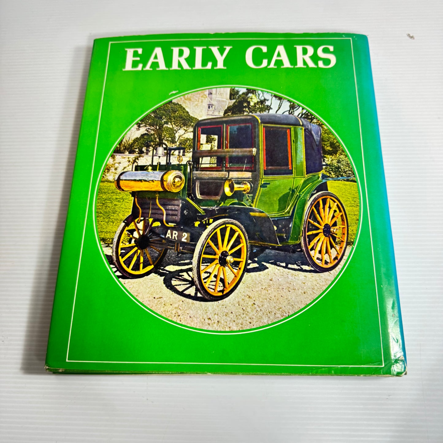 Early Cars : 144 Illustrations in Colour & Black and White - Michael Sedgwick (Vintage 1962)