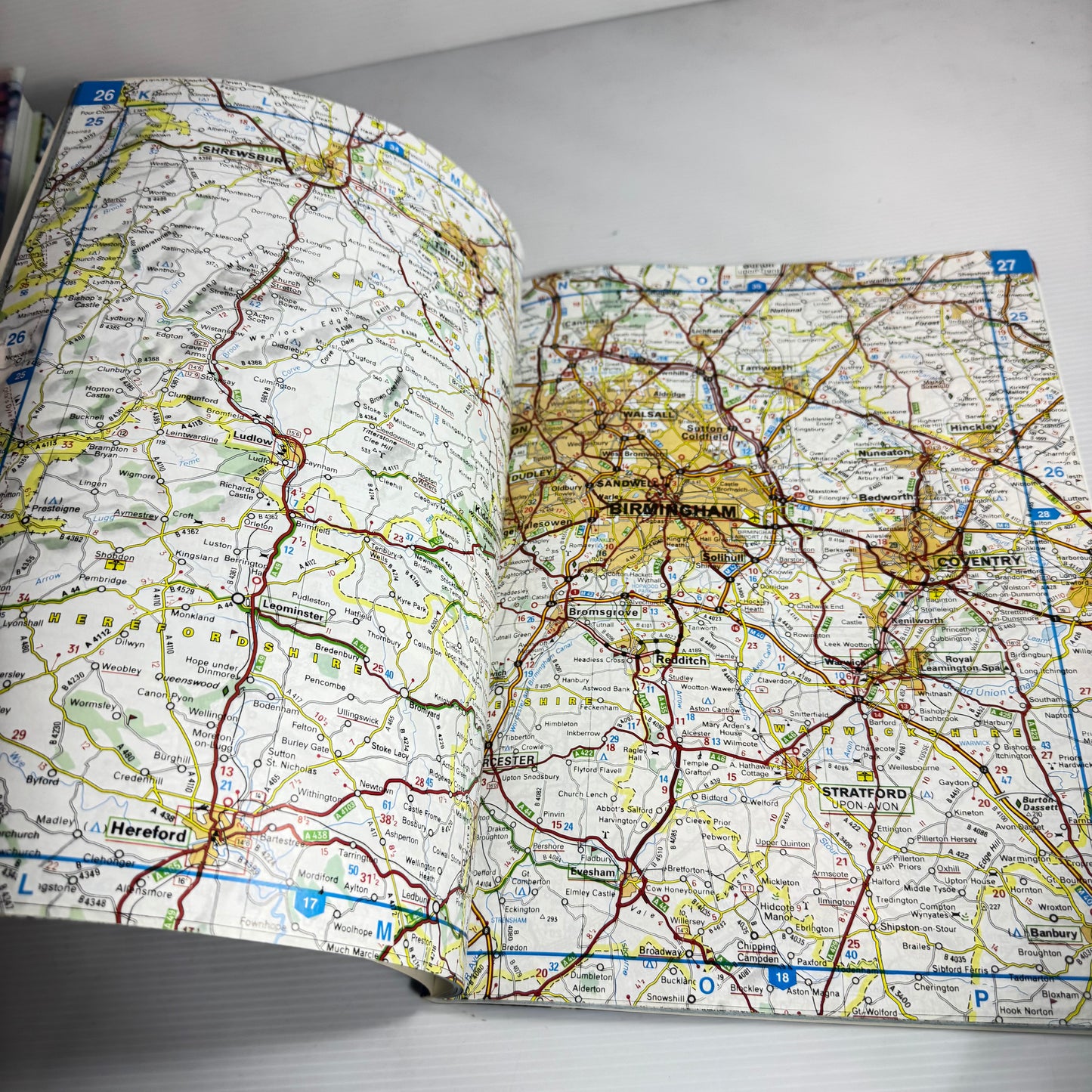 Great Britain And Ireland Tourist And Motoring Atlas - Michelin
