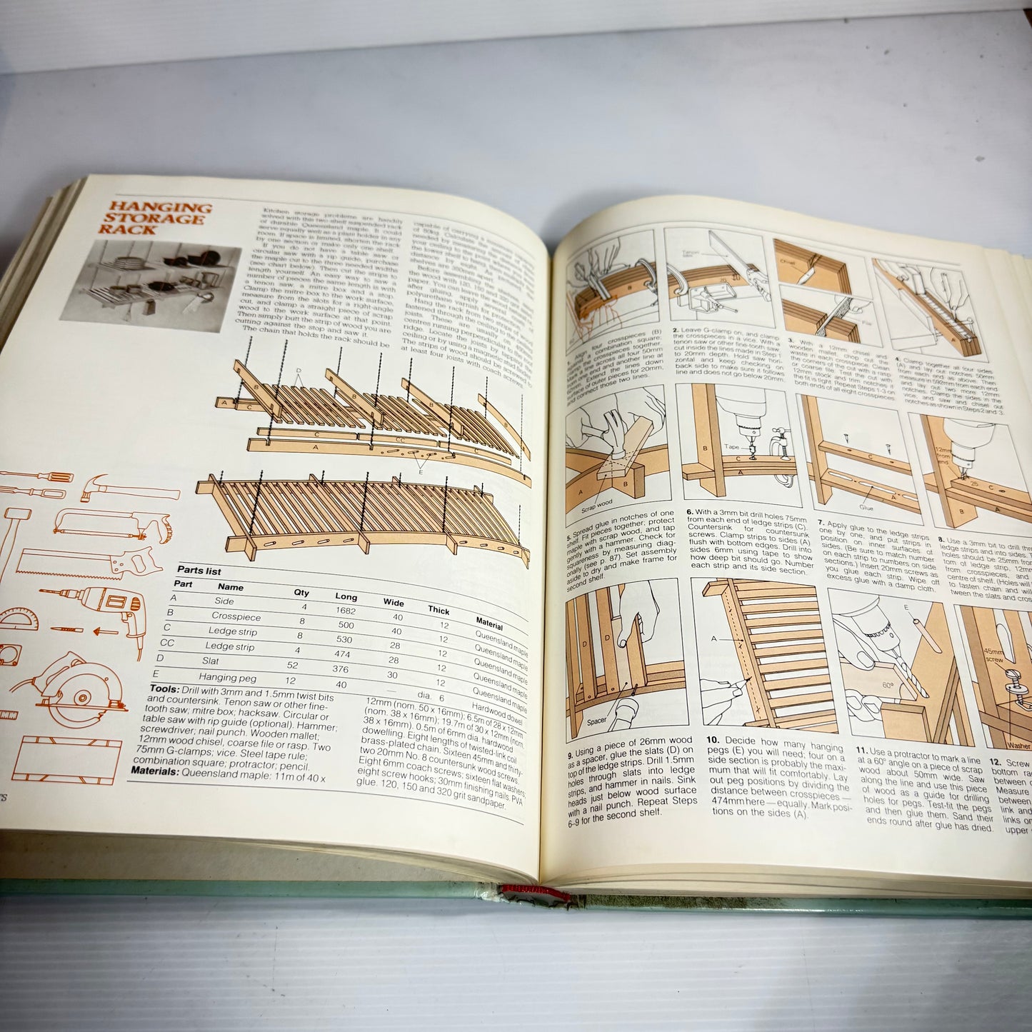 Reader's Digest 101 Do-It-Yourself Projects
