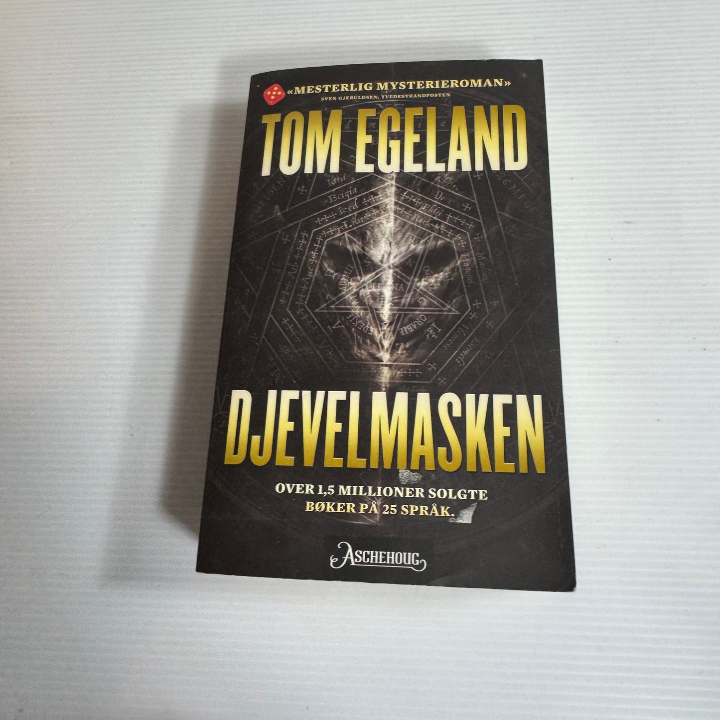Djevelmasken - Tom Egeland