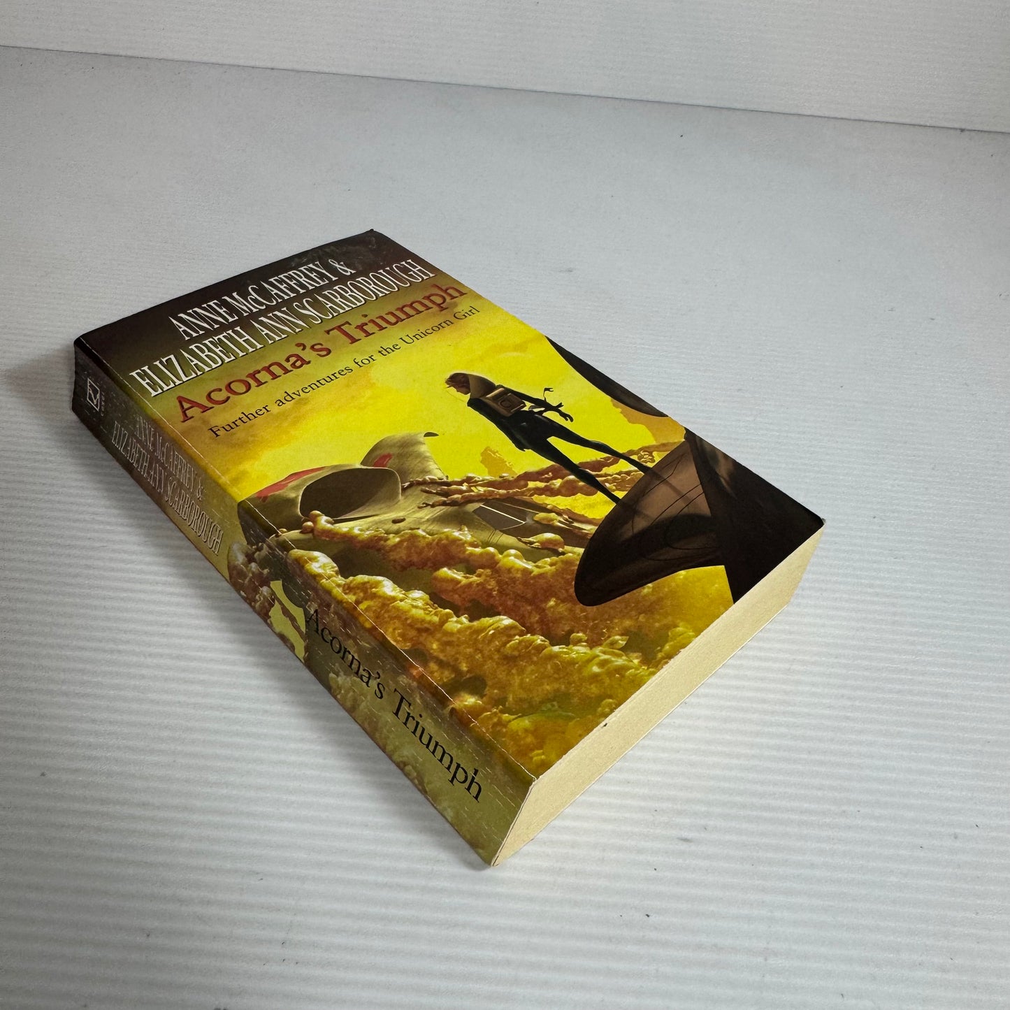 Acorna's Triumph - Anne McCaffrey & Elizabeth Ann Scarborough