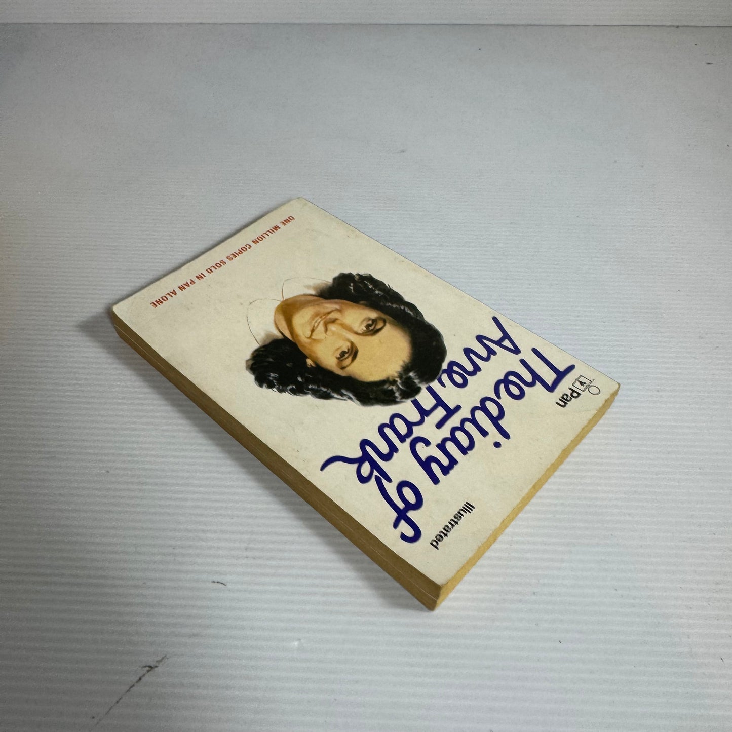 The Diary of Anne Frank - Illustrated (Vintage 1954)