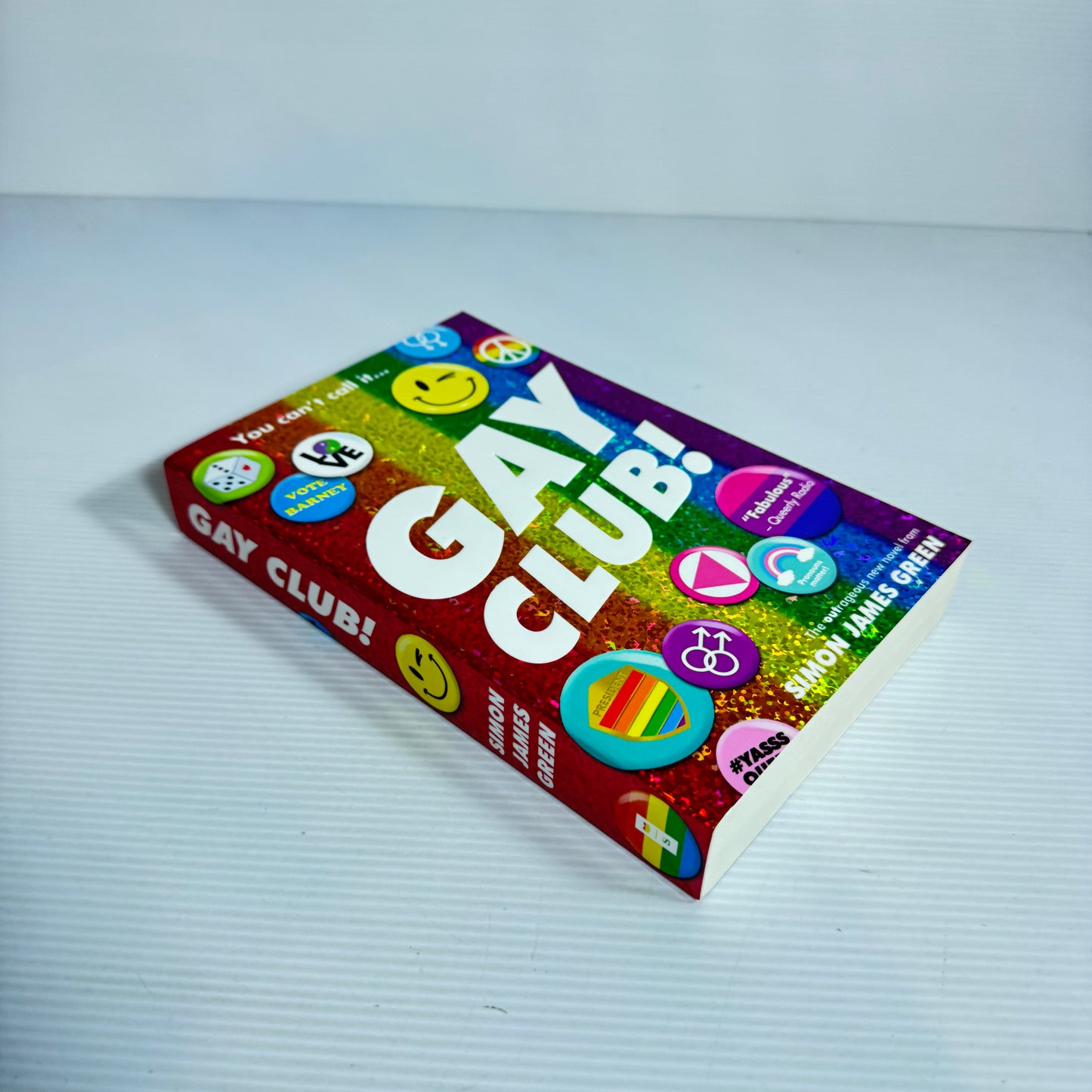Gay Club! - Simon James Green (New)