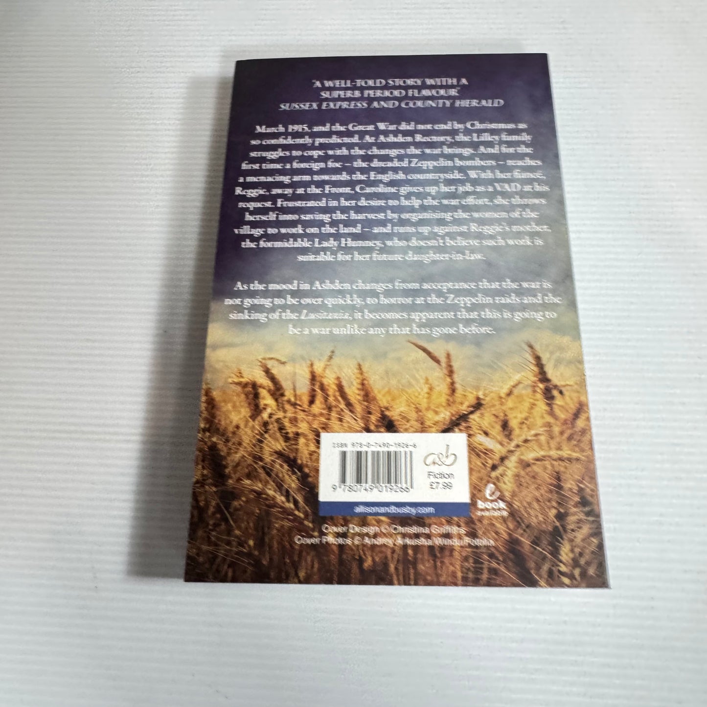 Dark Harvest - Amy Myers (New)