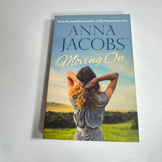 Moving On - Anna Jacobs (New)