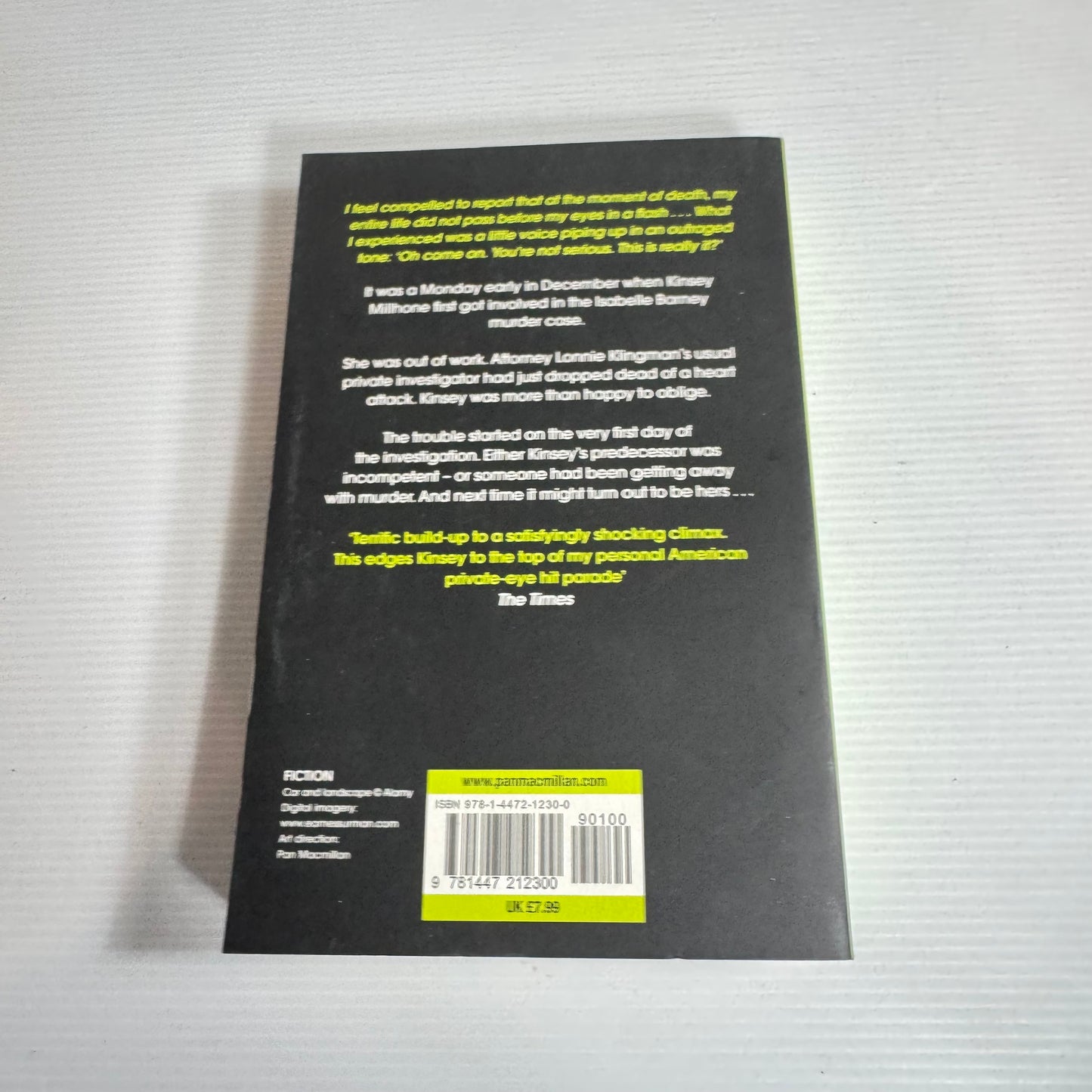 I is for Innocent : A Kinsey Millhone Mystery - Sue Grafton (New)