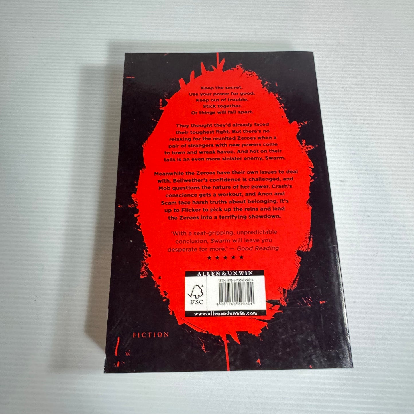 Swarm - Scott Westerfeld, Margo Lanagan, Deborah Biancotti (New)