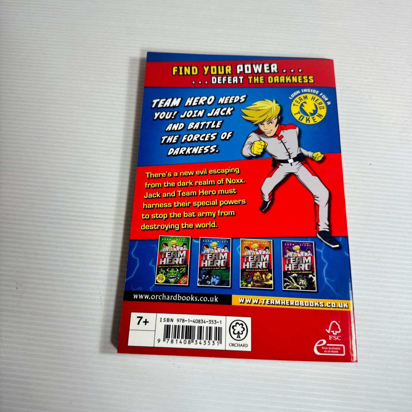 Team Hero : Attack of the Bat Army Book 2 - Adam Blade (New)