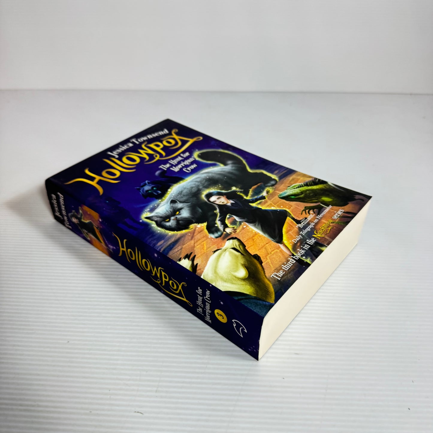 Hollowpox : The Hunt for Morrigan Crow - Jessica Townsend (New)