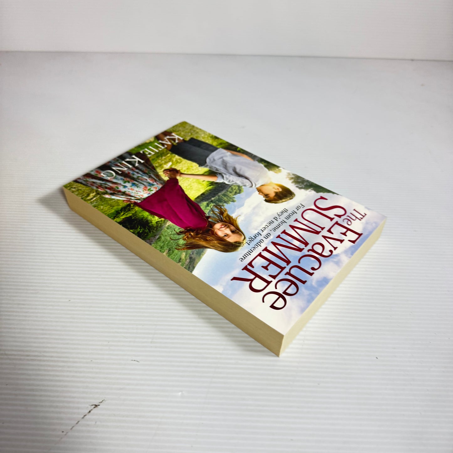 The Evacuee Summer - Katie King (New)