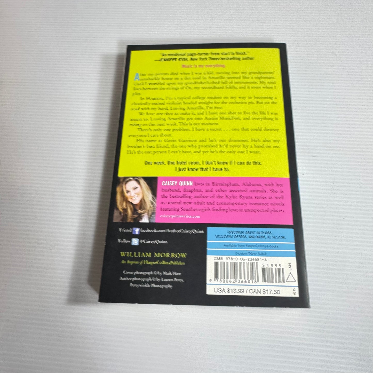 Leaving Amarillo : A Neon Dreams Novel - Caisey Quinn (New)