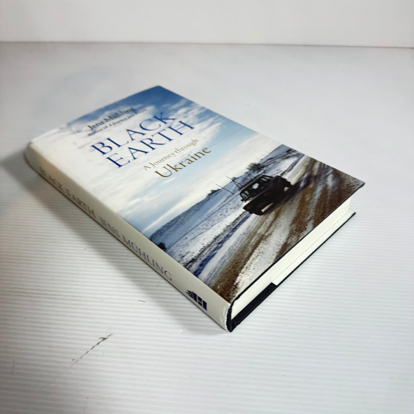 Black Earth : A Journey Through Ukraine - Jens Muhling (New)