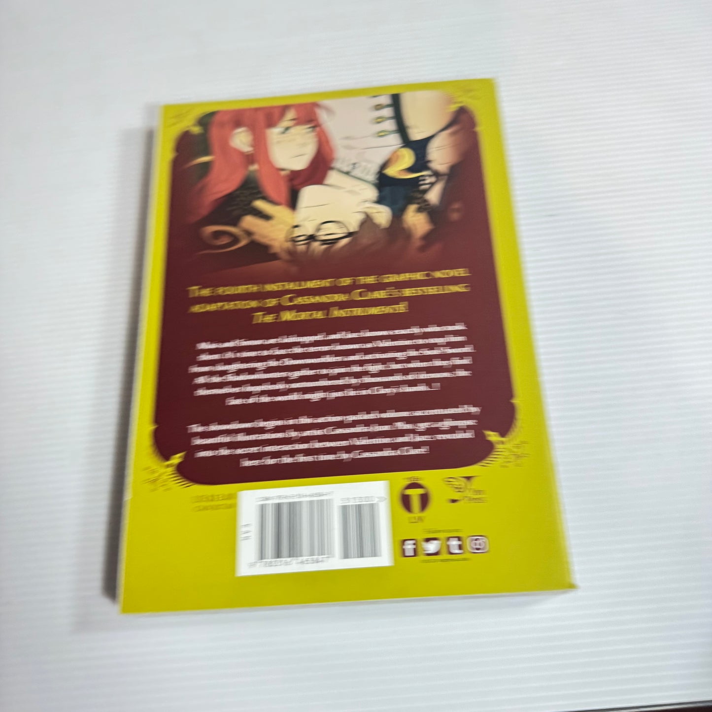 The Mortal Instruments Book 4 : The Graphic Novel - Cassandra Clare (New)