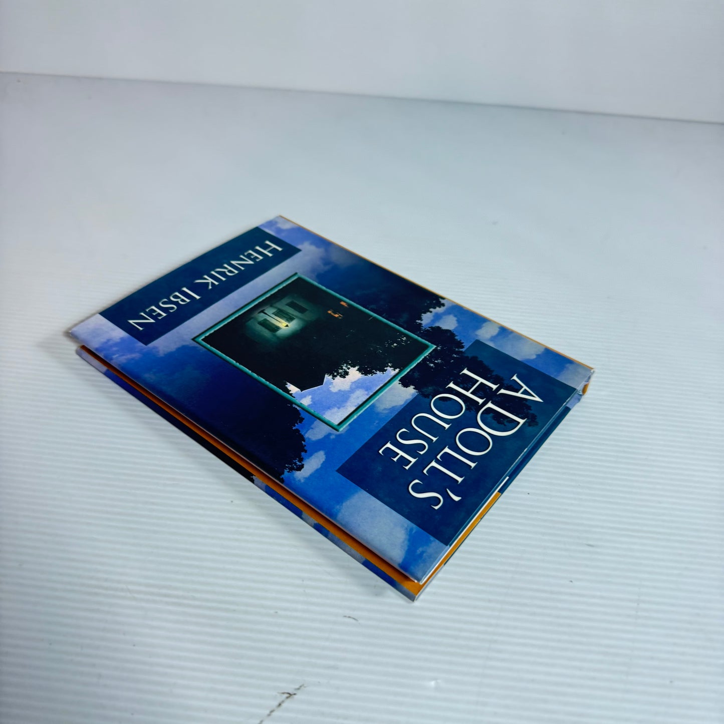 A Doll's House - Henrik Ibsen (New)