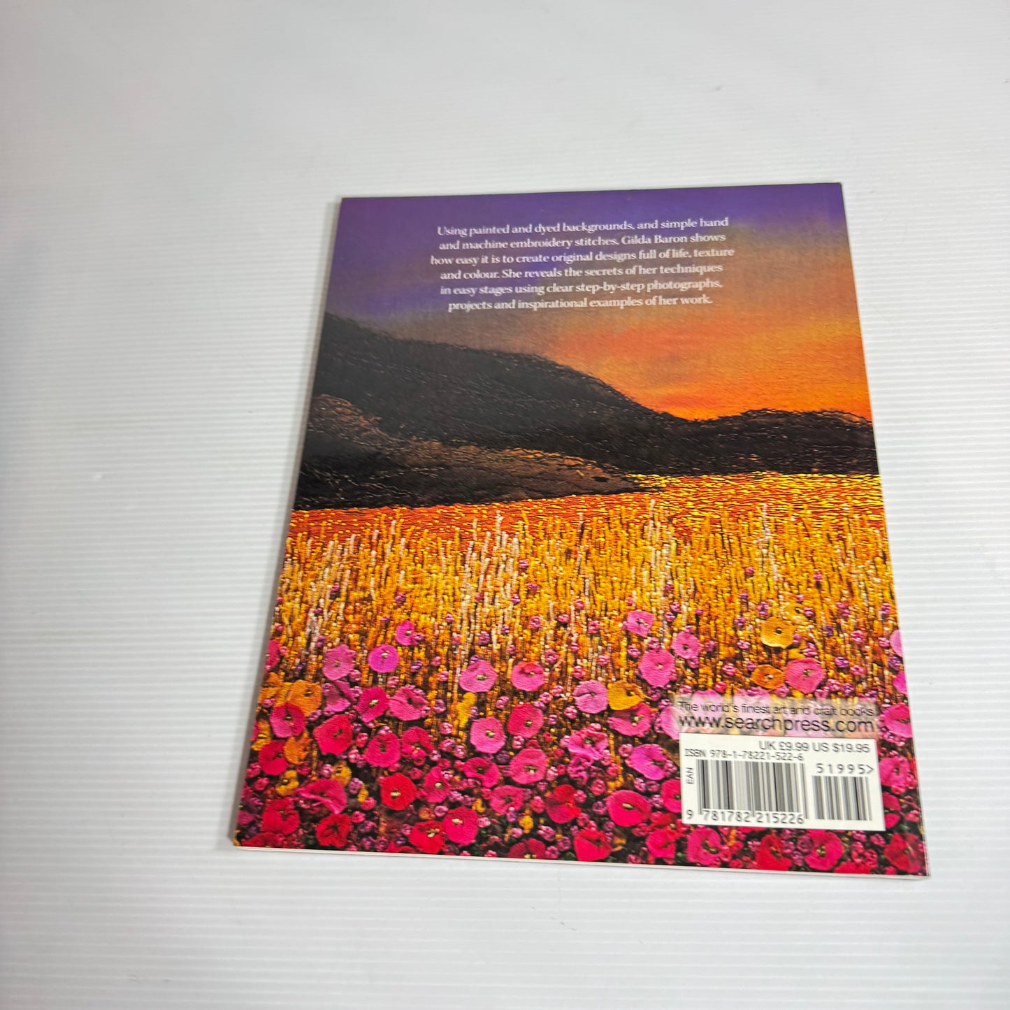 The Art Of Embroidered Flowers - Gilda Baron (New)