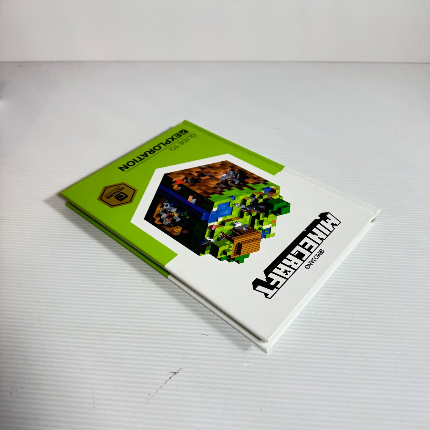 Minecraft Guide To Exploration - MOJANG (New)