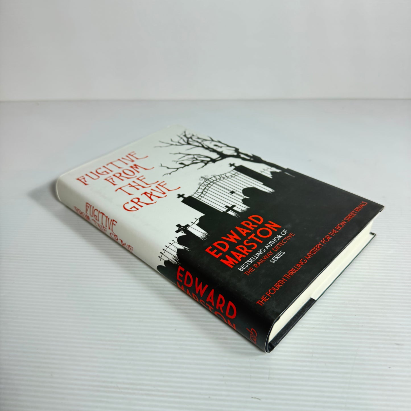 Fugitive From the Grave - Edward Marston (New)