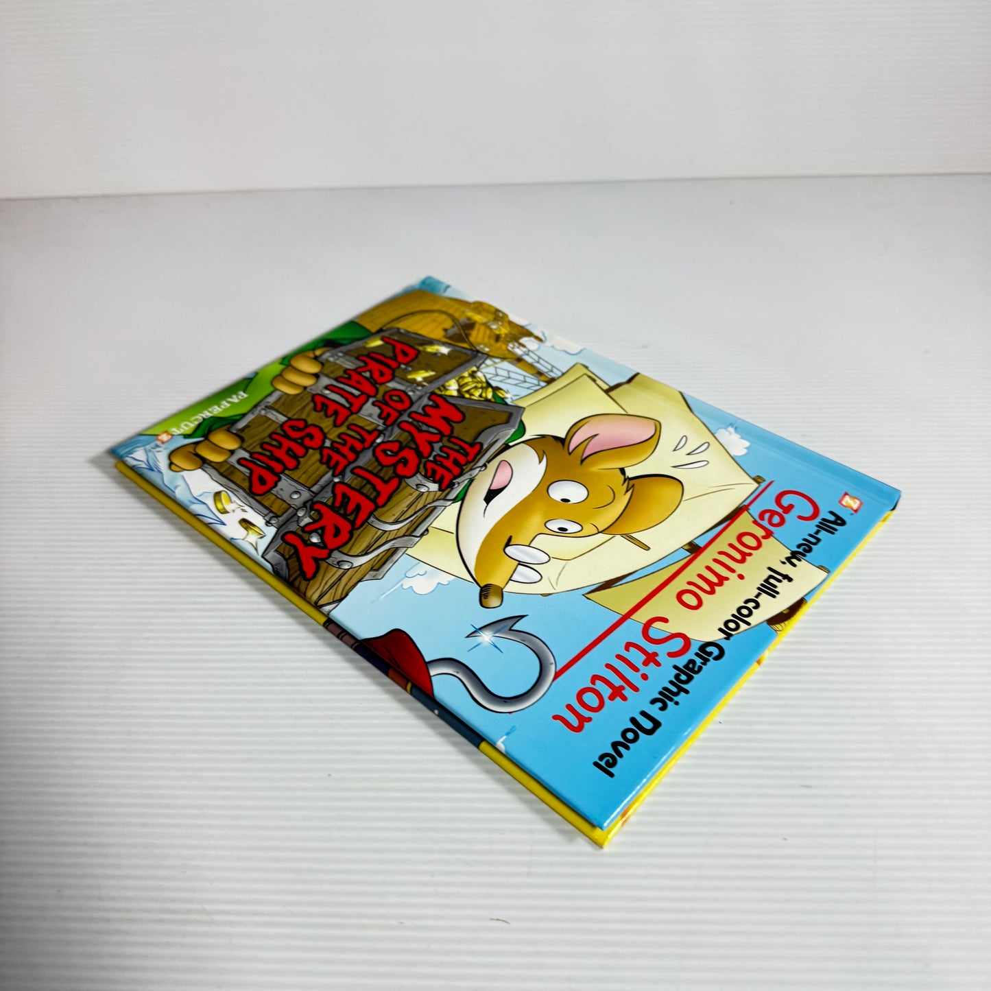All-new, Full-color Graphic Novel Geronimo Stilton - The Mystery of the Pirate Ship (New)