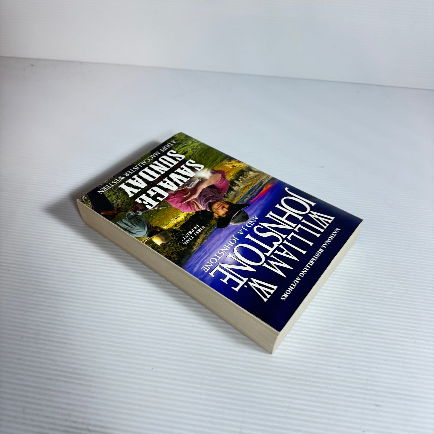 Savage Sunday: A Duff MacCallister Western - William W. Johnstone and J. A. Johnstone (New)