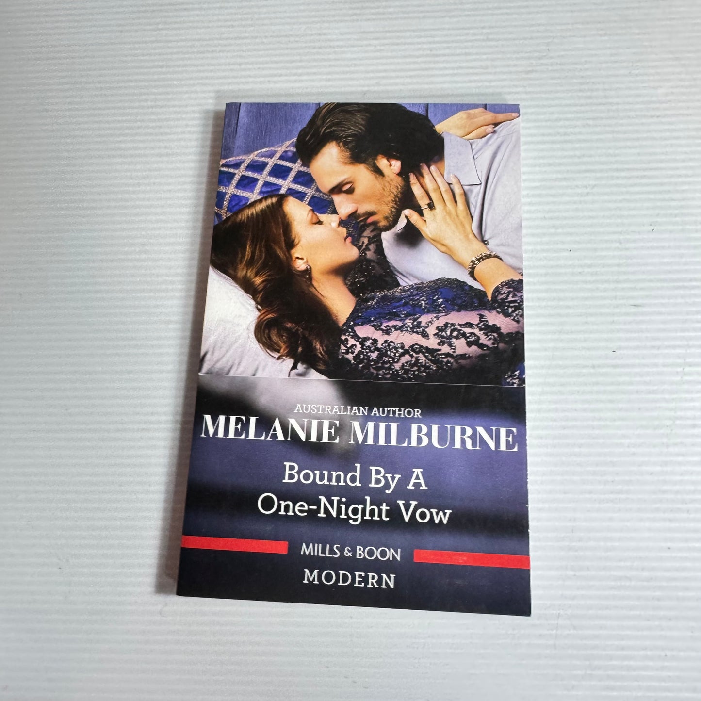 Bound By A One-Night Vow - Melanie Milburne Mills & Boon Modern (New)